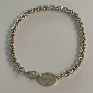 Tiffany & Company, Return to Tiffany, Sterling Silver Oval Tag Choker Necklace